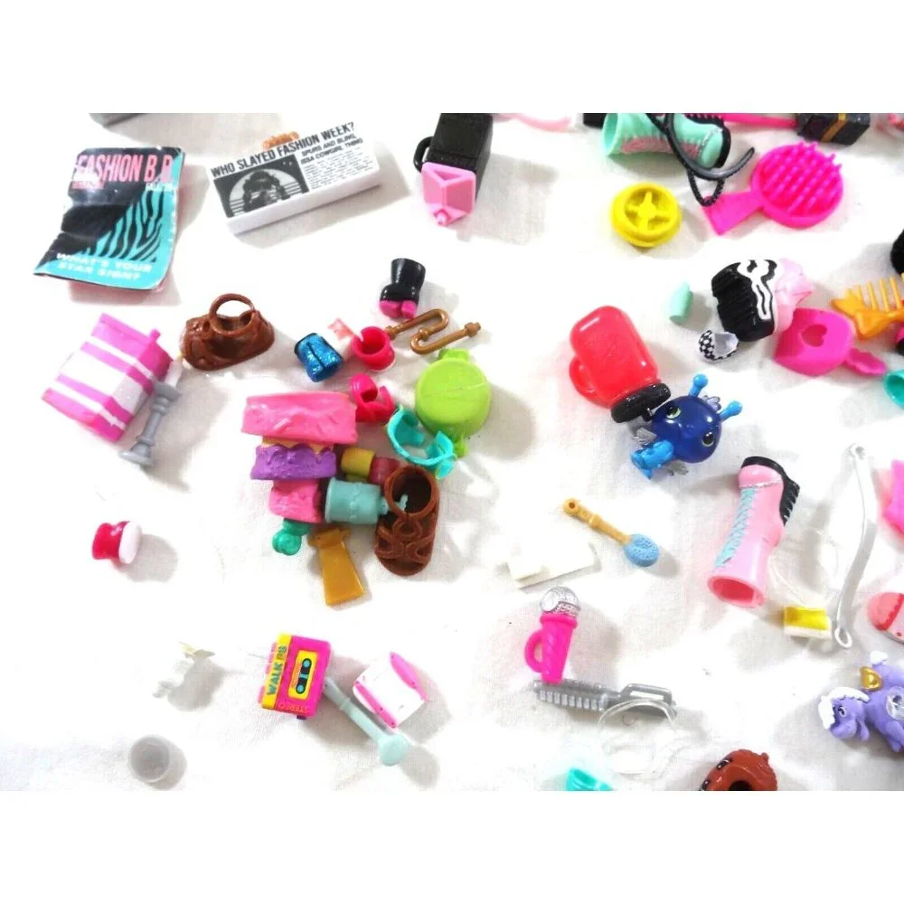 LOL Surprise Dolls Lot of Accessories Shoes Brush Comb Cups Suitcase Hair access